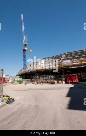 Lavori di riqualificazione a Kings Cross stazione ferroviaria di Londra, Inghilterra. Foto Stock