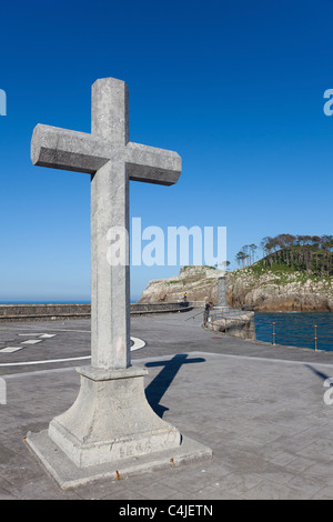 San Nicolas isola, Lekeitio, Bizkaia, Spagna Foto Stock