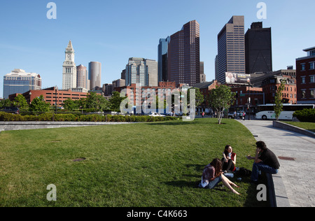 Spazio aperto sul Rose Kennedy Greenway, Boston, Massachusetts Foto Stock