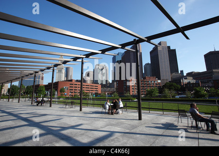 Aprire il Plaza on the Rose Kennedy Greenway, Boston, Massachusetts Foto Stock