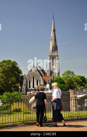 Chiesa Anglicana di Sant'Albano, Churchillparken, canale di Nyhavn, Copenaghen (Kobenhavn), Regno di Danimarca Foto Stock