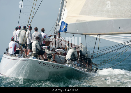 J class yachts racing Foto Stock