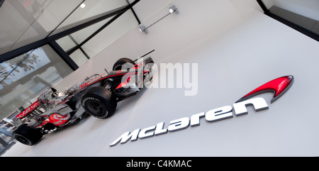 La McLaren F1 auto sul display alla McLaren Londra showroom auto a 1 Hyde Park. Foto Stock