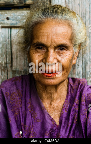 Donna in Ende flores indonesia Foto Stock