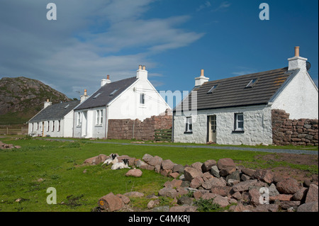 Il tranquillo borgo costiero di Kintra, Isle of Mull, Argyll, Scozia. SCO 7223 Foto Stock