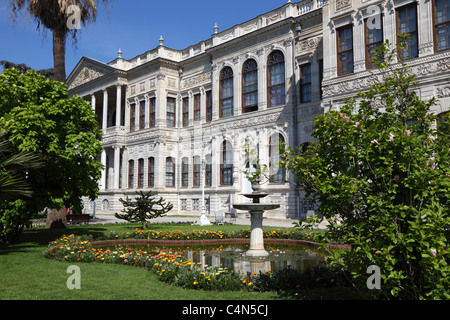 Palazzo Dolmabahce ad Istanbul in Turchia Foto Stock