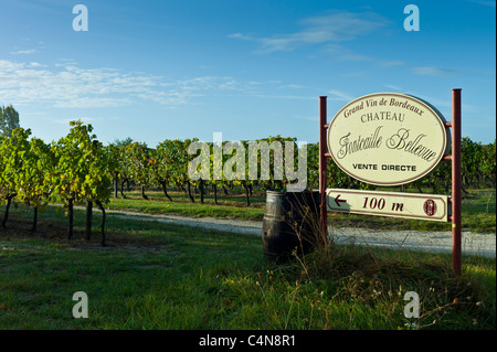 Chateau Bellevue Fontcaille, nella regione di Bordeaux in Francia Foto Stock