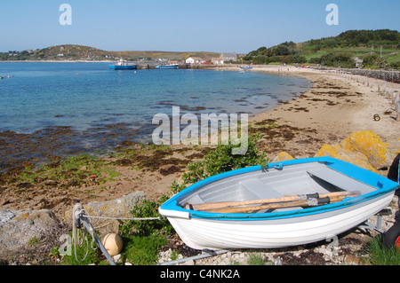 Vista del molo a new grimsby su tresco, isole Scilly Foto Stock