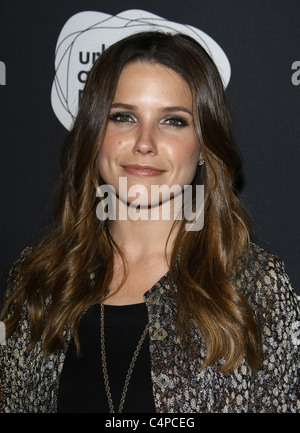 SOPHIA BUSH MONTBLANC PRESENTA IL 24 GIOCA ORA SANTA MONICA LOS ANGELES CALIFORNIA USA 18 Giugno 2011 Foto Stock