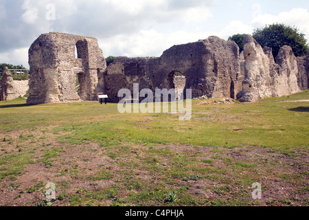 Rovine di Saint Pancras priory, Lewes, East Sussex, Inghilterra Foto Stock