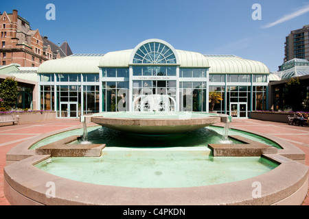 Il Victoria Conference Centre, Victoria, isola di Vancouver, British Columbia, Canada. Foto Stock