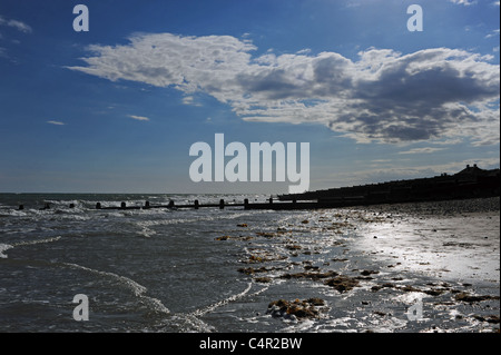 Tramonto sulla spiaggia di Ferring vicino a Worthing West Sussex Regno Unito Foto Stock