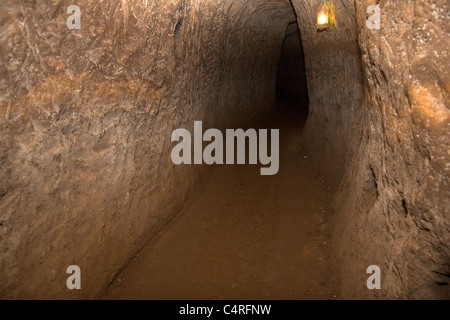 Il Vinh Moc tunnel nella zona demilitarizzata, tonalità, Vietnam Foto Stock