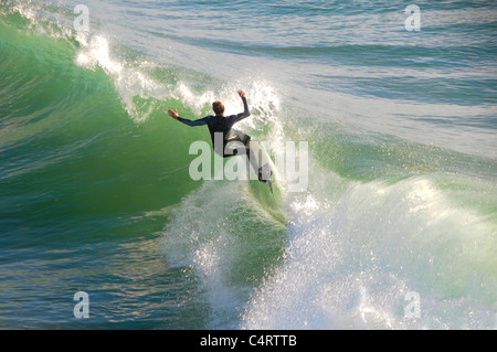 Surfer Onda di cattura Foto Stock