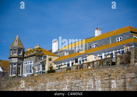 Casa Tradizionale presso la piazza da Marazion Beach, Cornwall, England, Regno Unito Foto Stock
