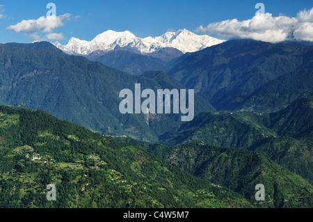 Kabru e Kangchenjunga vista dall'ortografia, West Sikkim, Sikkim, India Foto Stock