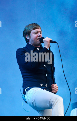 Kaiser Chiefs suona Hard Rock chiamando, Hyde Park di Londra il 24 giugno 2011 . Persone nella foto: Ricky Wilson Foto Stock