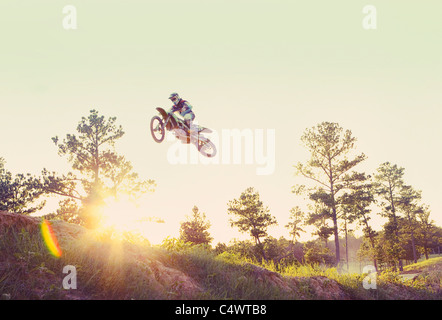 Stati Uniti d'America,Texas,Austin,dirt bike jumping Foto Stock