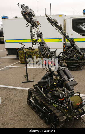 Due Northrop Grumman carriola bomb disposal remote robot controllato Foto Stock