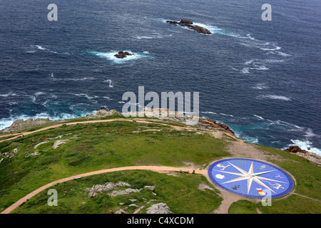 Rosa dei venti che rappresentano i diversi popoli celtici, vicino alla Torre di Hercules, A Coruña, Galizia, Spagna Foto Stock