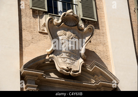 Italia, Roma, Palazzo Odescalchi, stemma Foto Stock