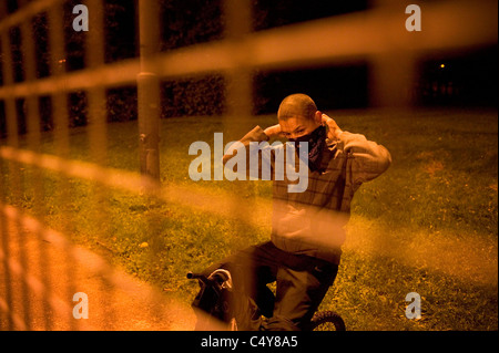 Adolescente a Nottingham. Regno Unito. Foto Stock