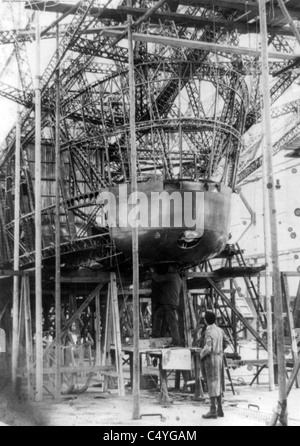 Gondola del nuovo Zeppelin essendo costruito Foto Stock