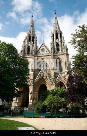 Parigi - facciata di Santa Clotilde chiesa gotica Foto Stock