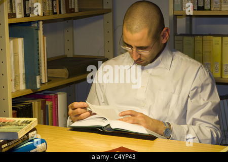 studente al lavoro Foto Stock