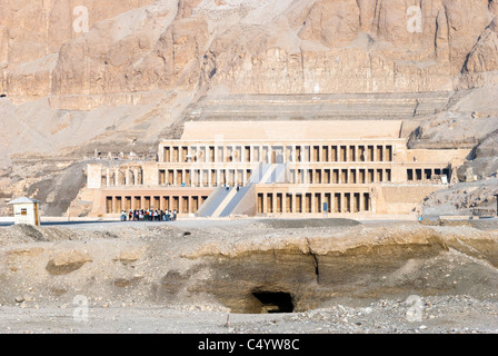 Tempio mortuario della Regina Hatshepsut - Deir el-Bahari - Alto Egitto Foto Stock