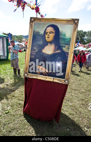 Fancy Dress Mona Lisa, Glastonbury Festival 2011 Foto Stock