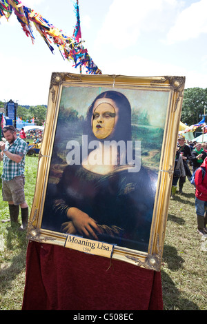 Fancy Dress Mona Lisa, Glastonbury Festival 2011 Foto Stock