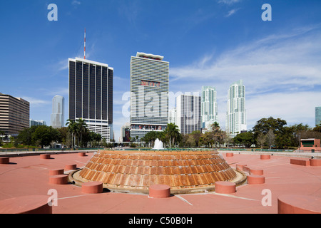 2010 Lo skyline di Miami Bayfront Park, Florida Foto Stock