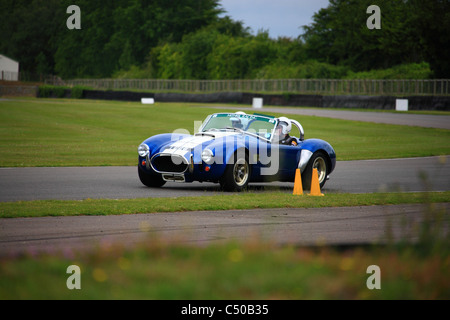 Goodwood Curcuit, lo storico motor racing via e aria campo vicino Goodwood House Chichester in West Sussex Foto Stock