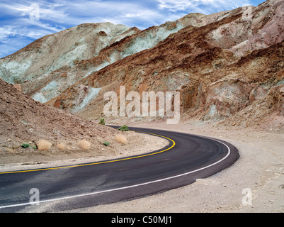 Artisti Drive. road. Parco Nazionale della Valle della Morte, California. Foto Stock