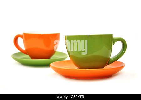 Svuotare le tazze da caffè, immagine è presa su uno sfondo bianco Foto Stock