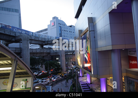 Siam Discovery Shopping Mall di Bangkok Foto Stock