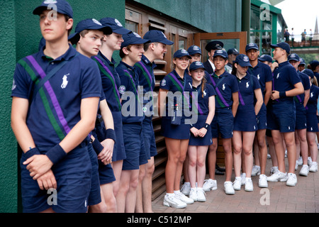 Sfera ragazzi e ragazze a Wimbledon Tennis campionati, Wimbledon, Londra UK.Foto:Jeff Gilbert Foto Stock