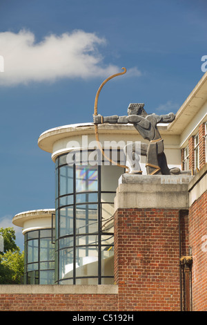 Art Deco Archer a East Finchley stazione della metropolitana Foto Stock