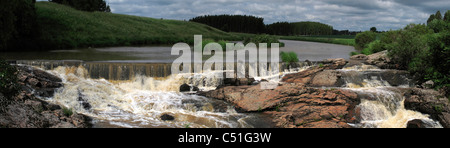 La Scandinavia Finlandia Lieto fiume Aurajoki Nautelankoski cascata corrente a getto Foto Stock