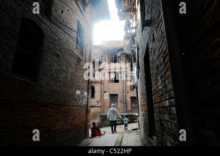 Una scena a Bhaktapur, Nepal. Foto Stock