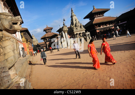 Una scena a Bhaktapur, Nepal. Foto Stock