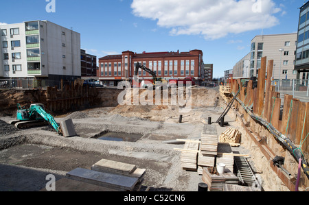 Teknologiakylä ( technology park ) ufficio edificio sito in costruzione presso il centro della città di Oulu, Finlandia Foto Stock