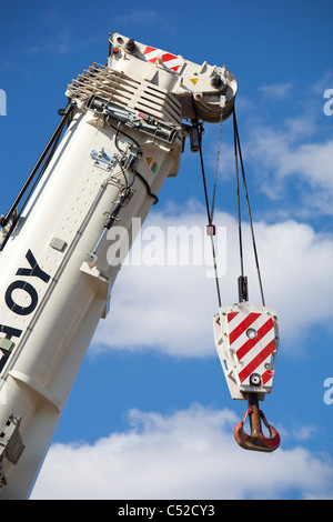 Braccio principale pieghevole per autogru mobile Terex Demag AC 250-1 , Finlandia Foto Stock