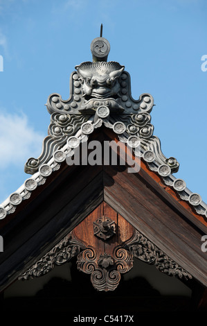 Dettagli architettonici del tempio Kinkaku-Ji, Kyoto, Giappone Foto Stock