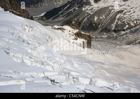 Crepacci della Mer de Glace, Vallee Blanche, Chamonix, Francia, il Massiccio del Monte Bianco, Alpi Foto Stock