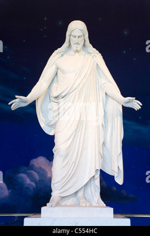 Stati Uniti d'America, Utah, Salt Lake City, Temple Square, a nord del centro visitatori, Christus statua Foto Stock