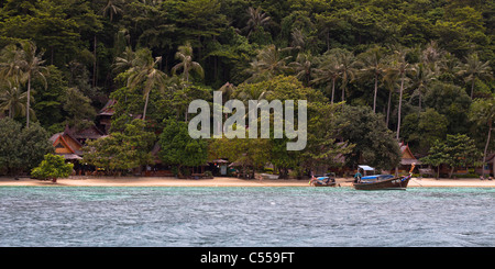 Phi Phi Relax Beach Resort. Isola di Phi Phi in Thailandia. Foto Stock