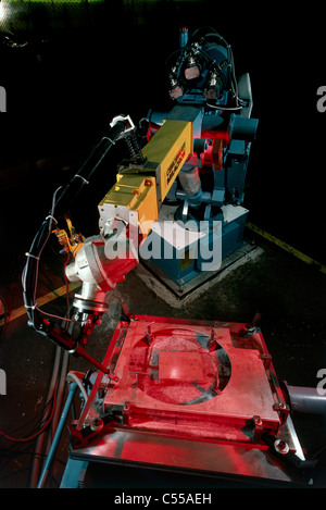 Precisione di robot di saldatura Foto Stock