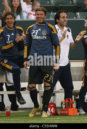 DAVID BECKHAM CELEBRA BRIAN PERK pena salvare per Galaxy la galassia della LA V SIRENE DI SEATTLE MLS CARSON LOS ANGELES CALIFORNIA Foto Stock